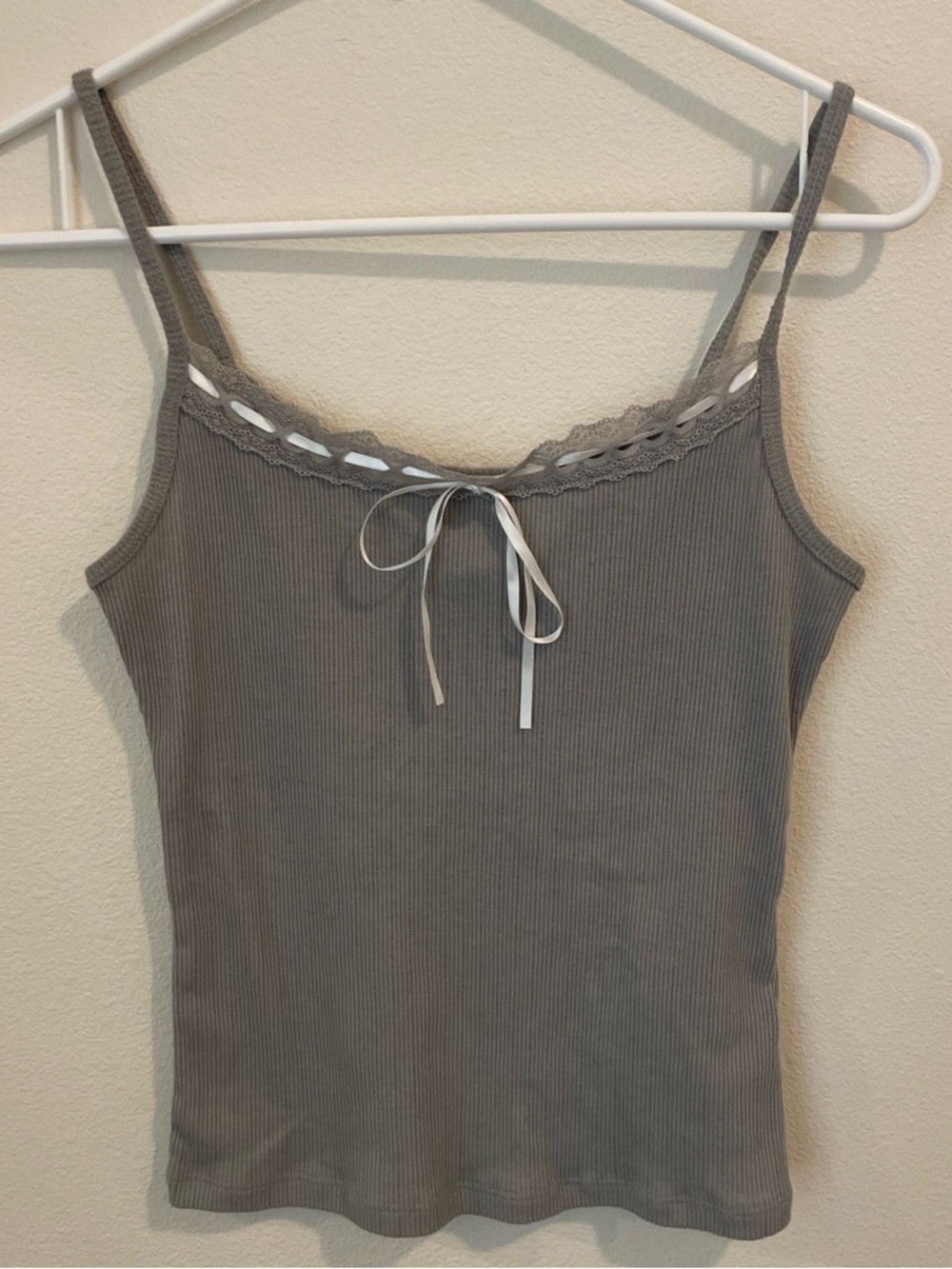 H&M Ribbed Lace-Trim Cami Top Medium